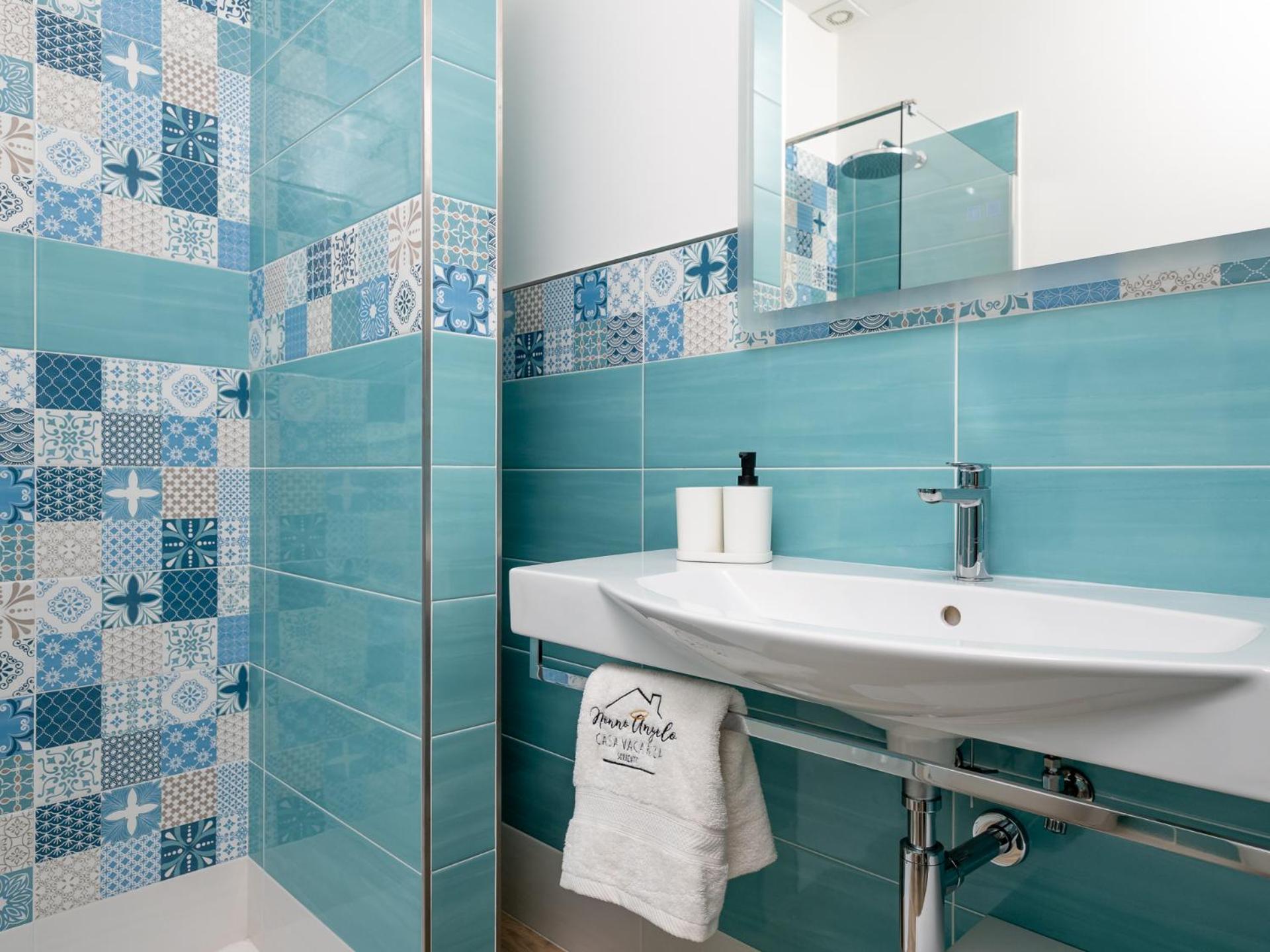 Nonno Angelo - 4 Bedrooms With Free Parking & Seaview Balcony Сорренто Екстер'єр фото