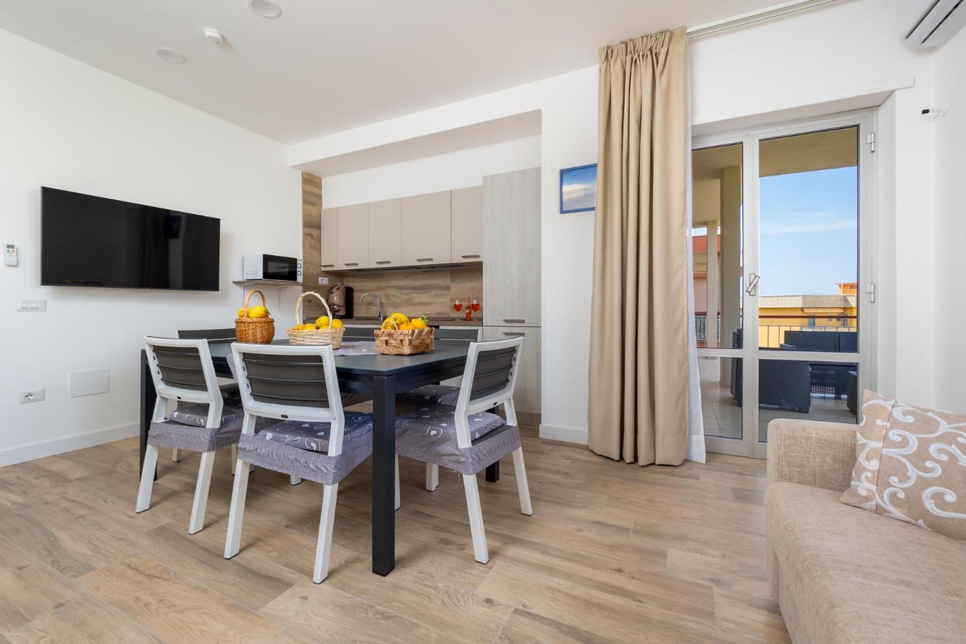 Nonno Angelo - 4 Bedrooms With Free Parking & Seaview Balcony Сорренто Екстер'єр фото
